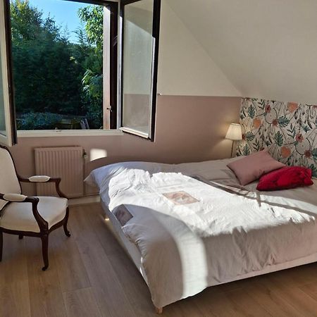 Bed and Breakfast Au Pied De Lille Exterior foto