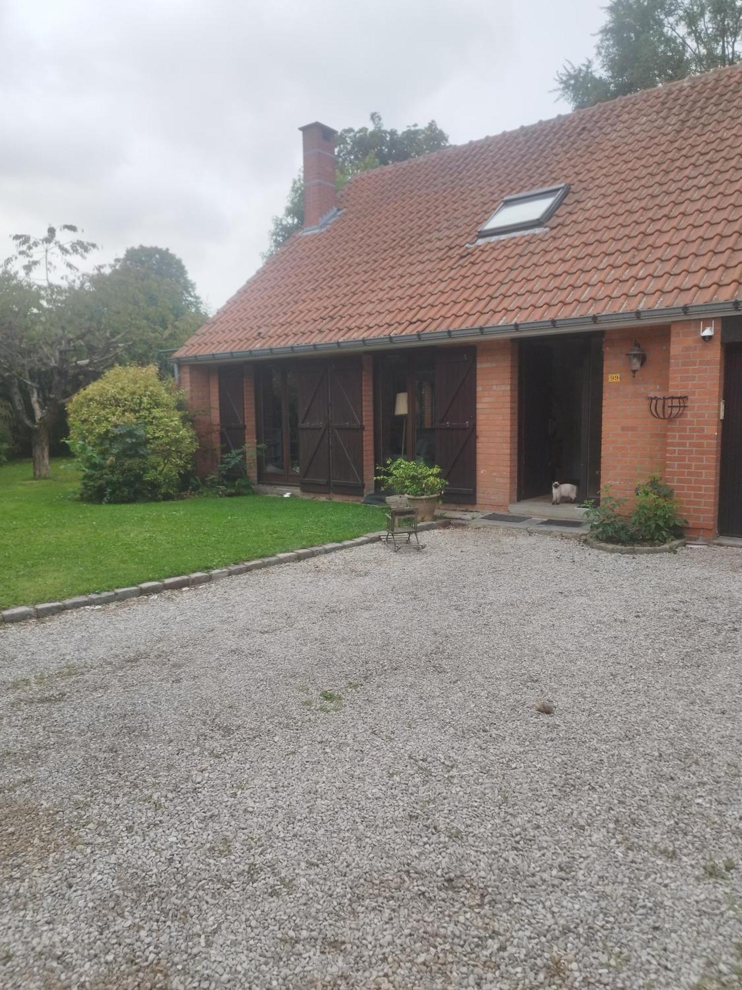 Bed and Breakfast Au Pied De Lille Exterior foto